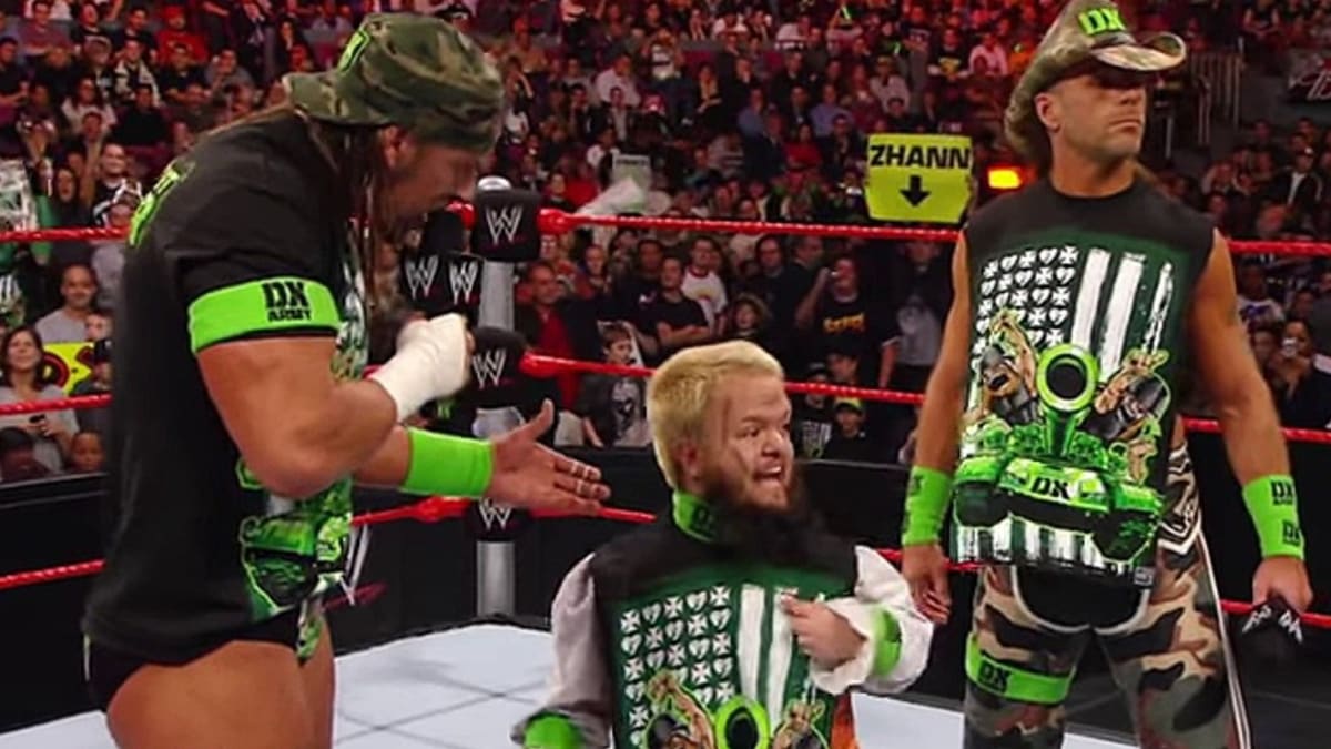 What Really Happens With WWE Wrestlers Who Wait Under The Ring