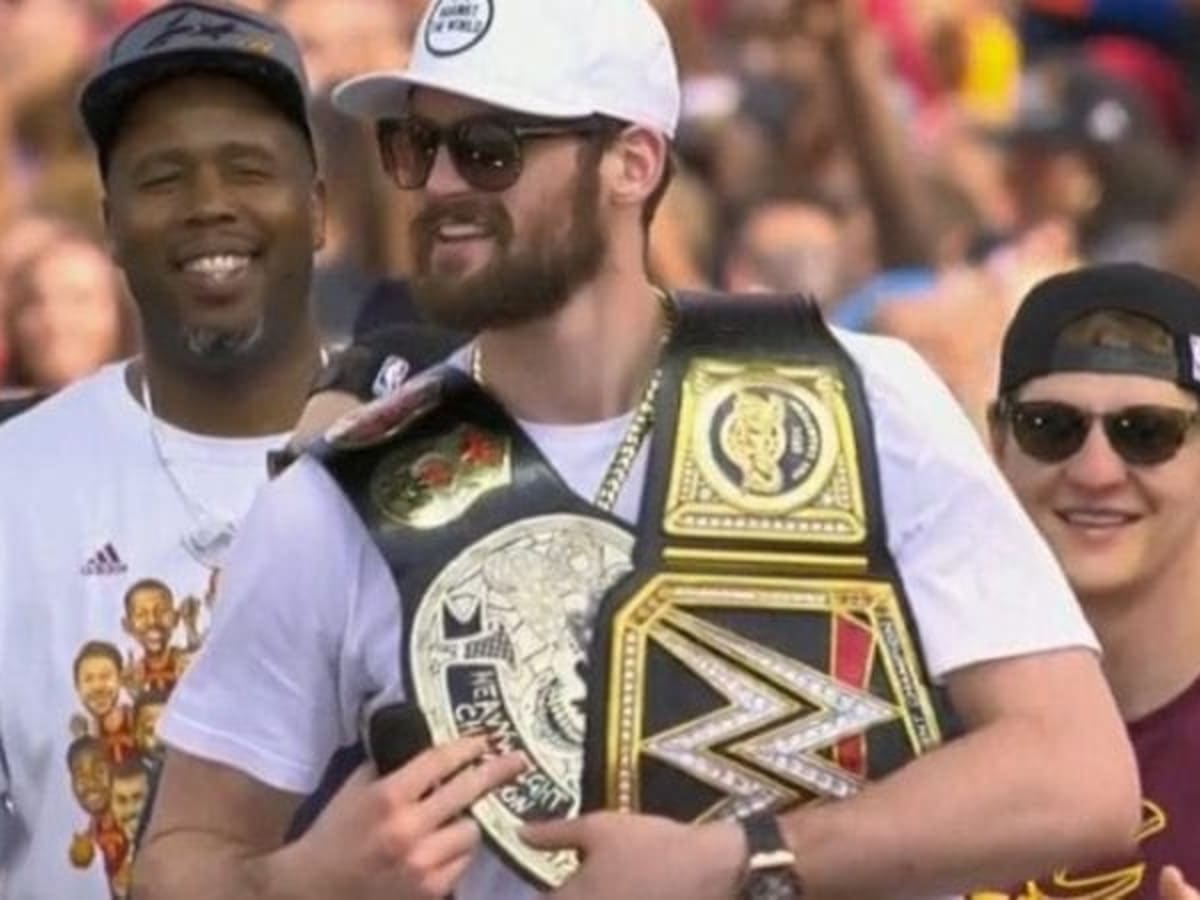 Paul Heyman guy Kevin Love proudly wears his WWE Championship at Cavs  parade - Wrestling News