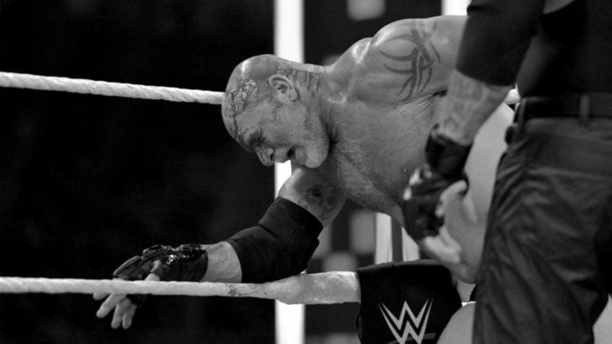 Goldberg The Undertaker blood