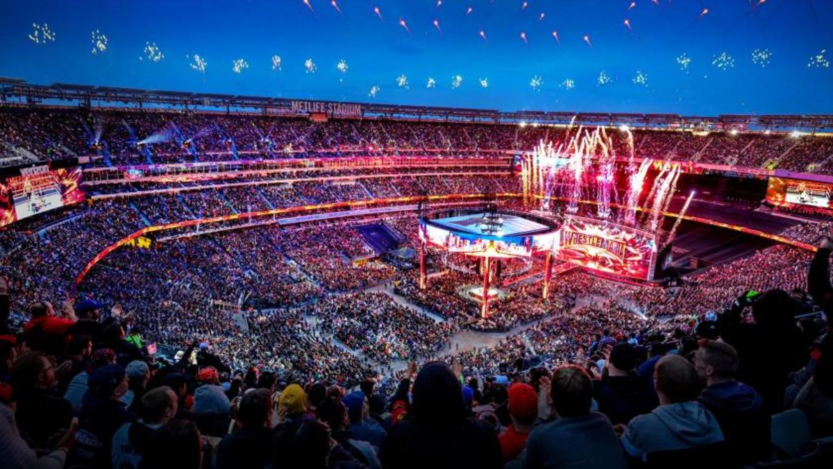 WWE planning to run more stadium shows in 2023 Wrestling News WWE