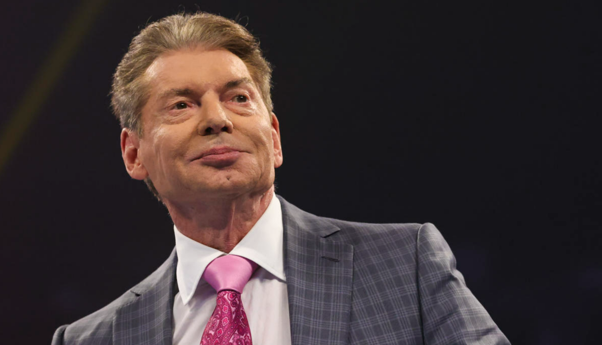 La police de Detroit et le système de retraite des pompiers poursuivent pour empêcher Vince McMahon de reprendre le contrôle et de vendre la WWE