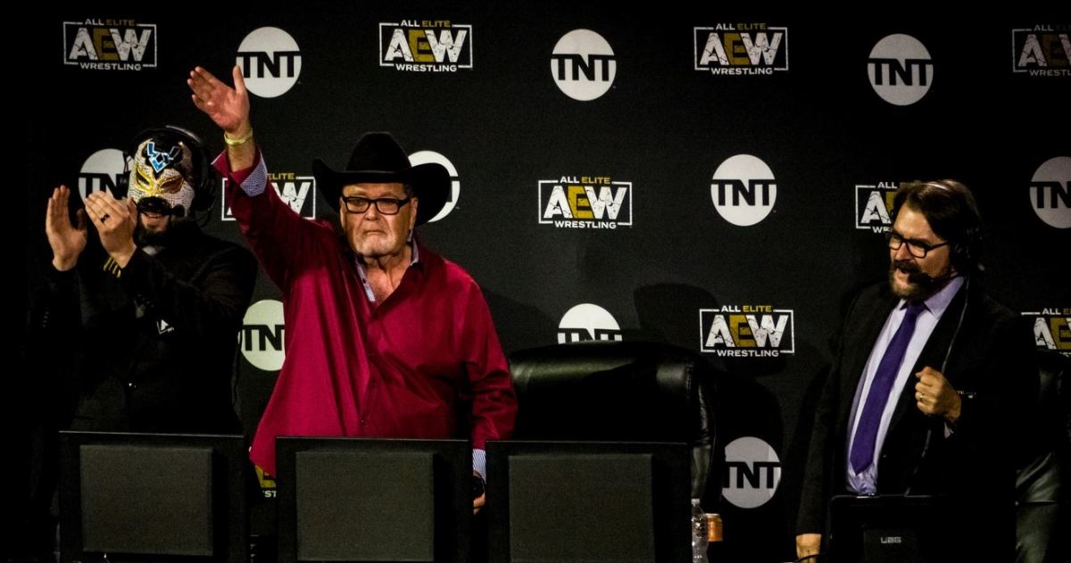 Photo of Backstage news on constant AEW commentary team changes