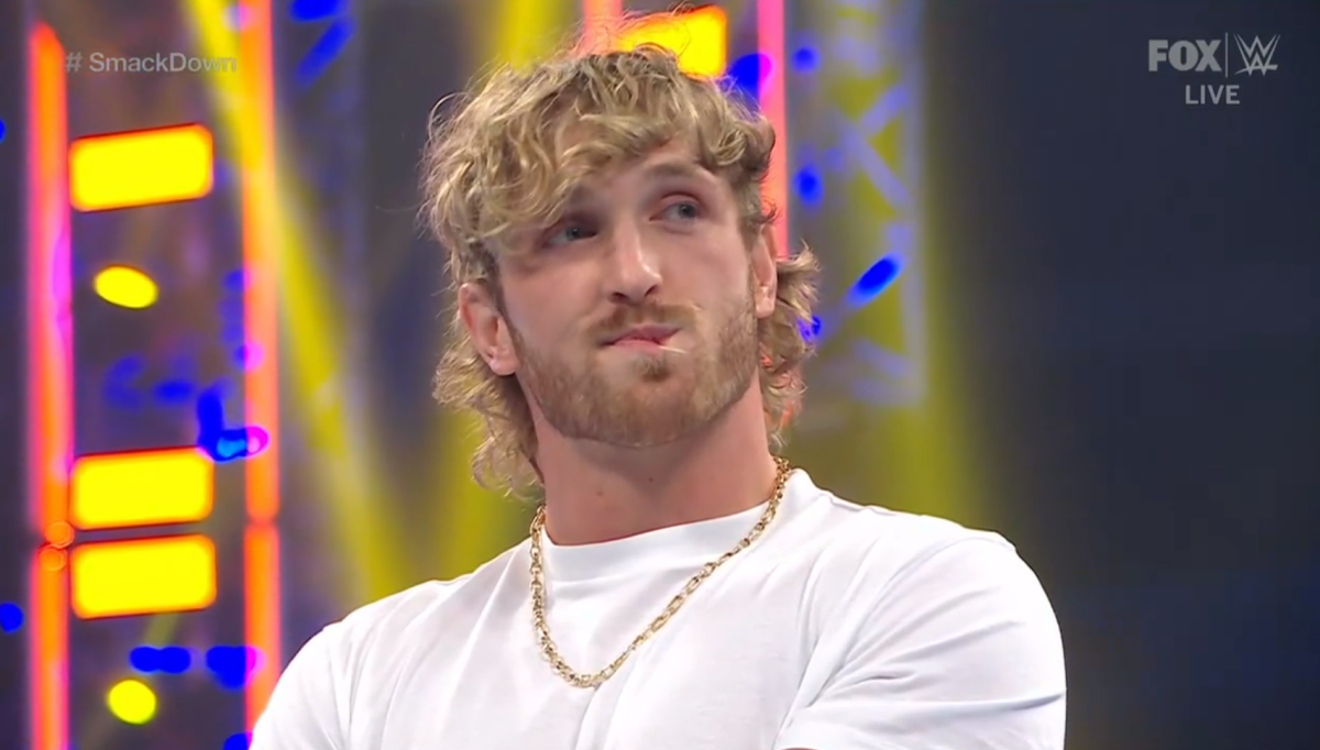 Photo of Logan Paul lays out challenge for Roman Reigns during WWE SmackDown, press conference set for Las Vegas