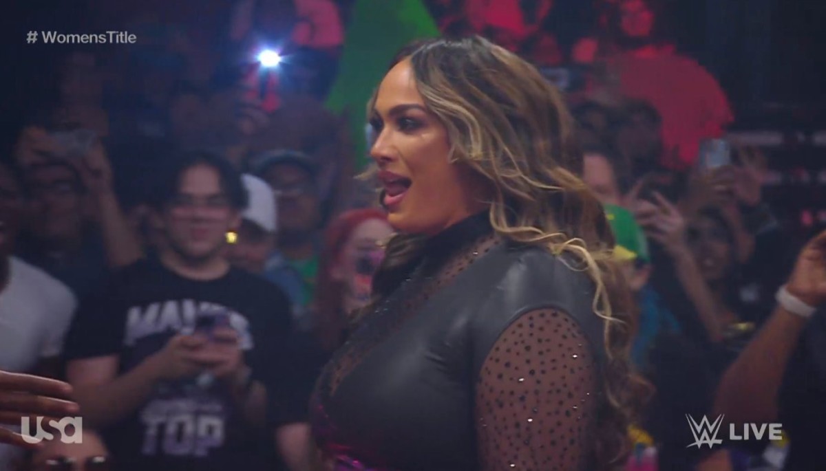 Nia Jax Returns to WWE Raw and Slotted in Main Event Title Picture ...
